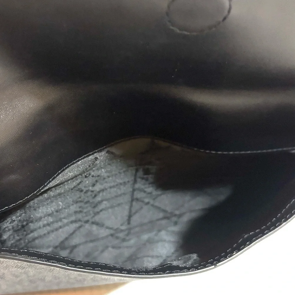 Michael Kors  unisex Black Wristlet Clutch portfolio envelope
